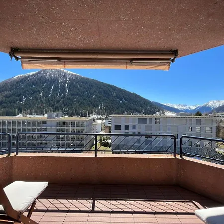 Wef 2027 Ferienwohnung, 3 Minuten Fussweg Zum Kongresshaus, Geeignet Fuer 2 Personen 公寓