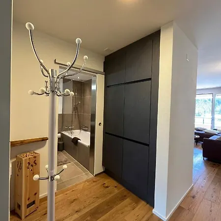 Wef 2027 Ferienwohnung, 3 Minuten Fussweg Zum Kongresshaus, Geeignet Fuer 2 Personen 公寓 达沃斯