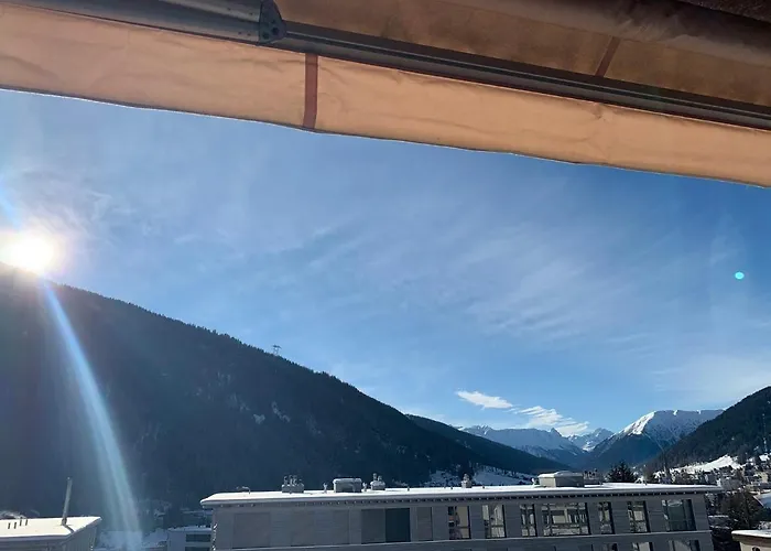 Wef 2027 Ferienwohnung, 3 Minuten Fussweg Zum Kongresshaus, Geeignet Fuer 2 Personen 达沃斯