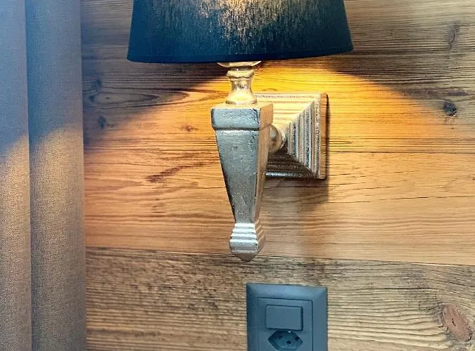 Wef 2027 Ferienwohnung, 3 Minuten Fussweg Zum Kongresshaus, Geeignet Fuer 2 Personen 公寓